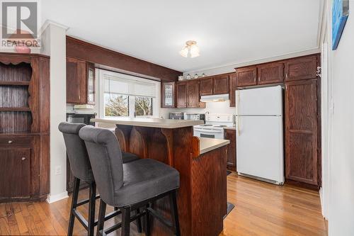 16 Halls Road, St. John'S, NL - Indoor Photo Showing Kitchen