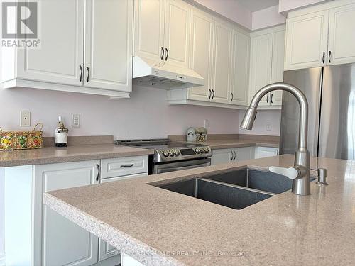 49 Memon Place, Markham, ON - Indoor Photo Showing Kitchen With Stainless Steel Kitchen With Double Sink With Upgraded Kitchen