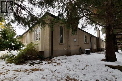 33 - 163 Pine Valley Drive, London South (South N), ON - Outdoor