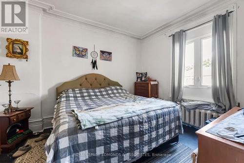 394 Pembroke Street E, Pembroke, ON - Indoor Photo Showing Bedroom