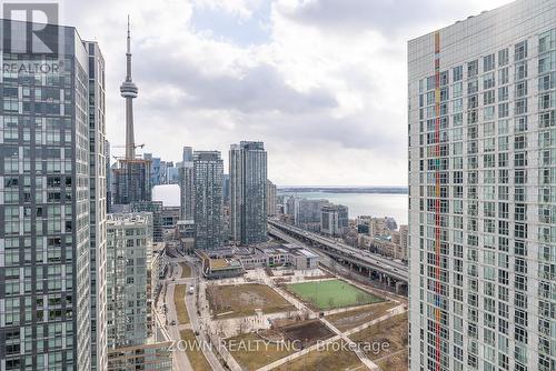 South East Sweeping Views - Ph09 - 170 Fort York Boulevard, Toronto, ON 