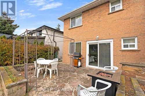 1394 Strathy Avenue, Mississauga, ON - Outdoor With Exterior