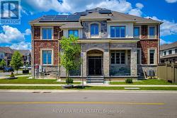 1155 HAMMAN WAY  Milton, ON L9B 1K2