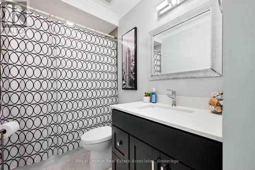 Upstairs Bathroom - 51 Curry Crescent, Halton Hills, ON - Indoor Photo Showing Bathroom