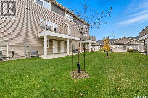 560 Pringle Crescent, Saskatoon, SK - Outdoor With Deck Patio Veranda