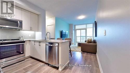 901 - 4633 Glen Erin Drive, Mississauga, ON - Indoor Photo Showing Kitchen With Stainless Steel Kitchen With Upgraded Kitchen