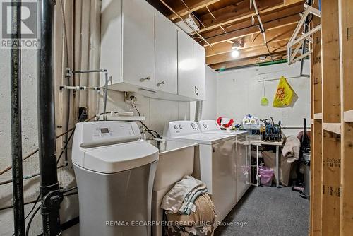 111 First Avenue, Cambridge, ON - Indoor Photo Showing Laundry Room