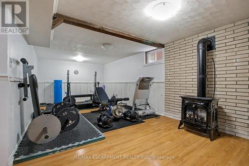 111 First Avenue, Cambridge, ON - Indoor Photo Showing Gym Room