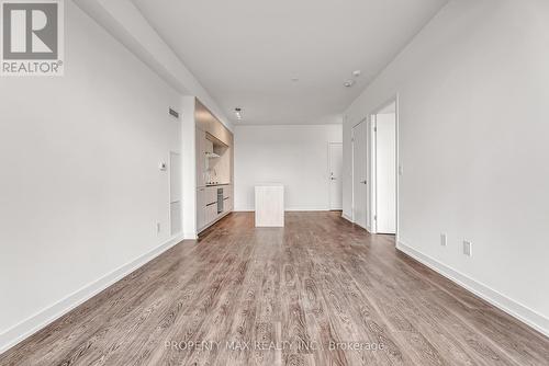 728 - 2 David Eyer Road, Richmond Hill, ON - Indoor Photo Showing Other Room