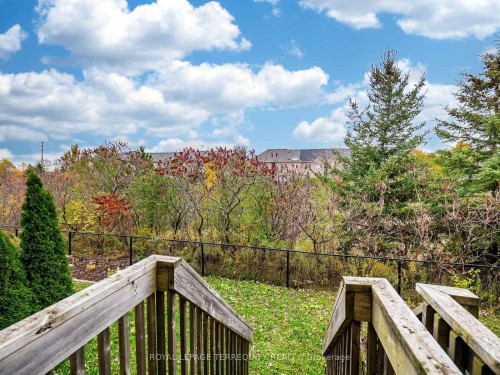 39-2171 Fiddlers Way, Oakville, ON - Outdoor With View