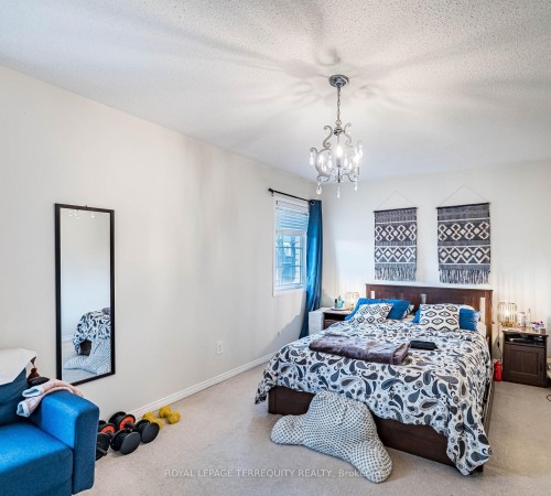 39-2171 Fiddlers Way, Oakville, ON - Indoor Photo Showing Bedroom