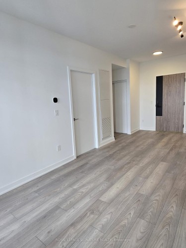 722-1007 The Queensway N/A, Toronto, ON - Indoor Photo Showing Other Room