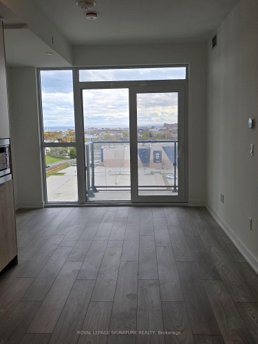 722-1007 The Queensway N/A, Toronto, ON - Indoor Photo Showing Other Room