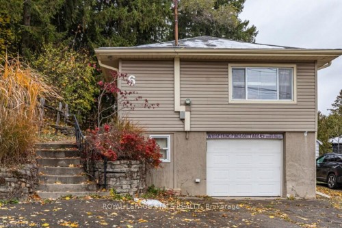 6 Begue Street  Hamilton, ON L9H 2N2