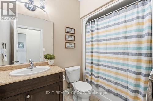 14 Cavendish Drive, Belleville (Thurlow Ward), ON - Indoor Photo Showing Bathroom