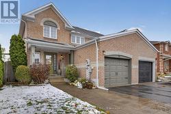 56 WEYMOUTH ROAD  Barrie, ON L4M 6R7