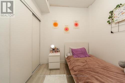 221 - 681 Yonge Street, Barrie, ON - Indoor Photo Showing Bedroom