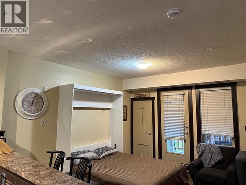 1500 Mcdonald Avenue Unit# 120, Fernie, BC - Indoor Photo Showing Bedroom