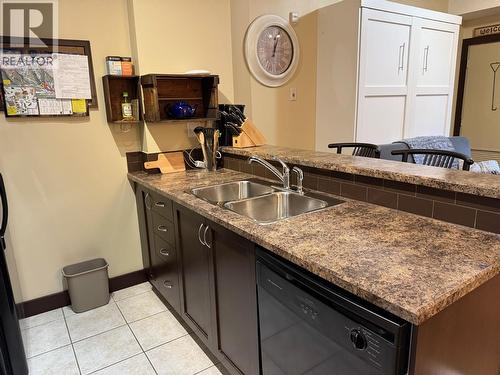 1500 Mcdonald Avenue Unit# 120, Fernie, BC - Indoor Photo Showing Kitchen With Double Sink