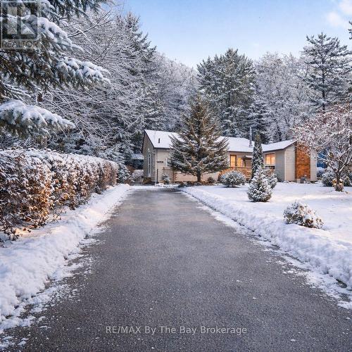 11 39TH STREET S  Wasaga Beach, ON L9Z 1S2