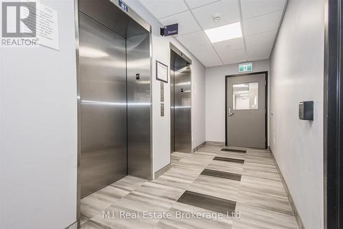 215 - 35 Kingsbury Square, Guelph (Pineridge/Westminster Woods), ON - Indoor Photo Showing Other Room