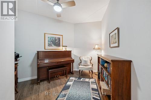 215 - 35 Kingsbury Square, Guelph (Pineridge/Westminster Woods), ON - Indoor Photo Showing Other Room