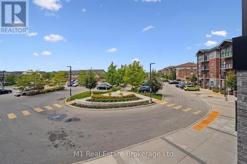 215 - 35 Kingsbury Square, Guelph (Pineridge/Westminster Woods), ON - Outdoor With View