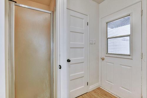 Bathroom - 378  - 380 Rue Gauthier, Saint-Jérôme, QC - Indoor Photo Showing Other Room
