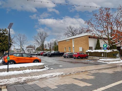 Parking - 183 Rue St-Eustache, Saint-Eustache, QC - Outdoor