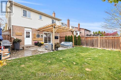 2203 Hunt Crescent, Burlington, ON - Outdoor