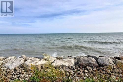 532 - 125 Shoreview Place S, Hamilton, ON - Outdoor With Body Of Water With View