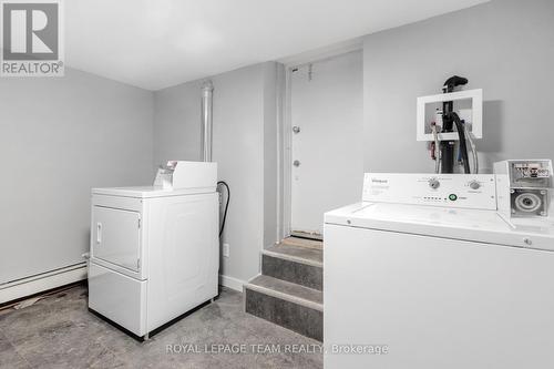 883 Somerset Street W, Ottawa, ON - Indoor Photo Showing Laundry Room