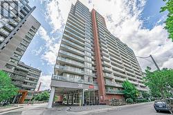 617 - 38 JOE SHUSTER WAY  Toronto, ON M6K 0A5