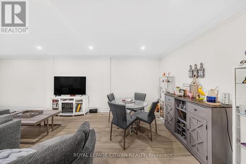 2389 Cobbinshaw Circle, Mississauga, ON - Indoor