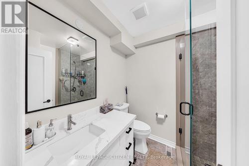 2389 Cobbinshaw Circle, Mississauga, ON - Indoor Photo Showing Bathroom