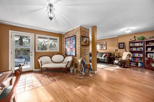 2398 Reid Avenue, Merritt, BC - Indoor