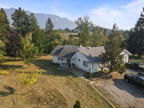 2619 3 Highway, Erickson, BC - Outdoor