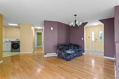 2619 3 Highway, Erickson, BC - Indoor