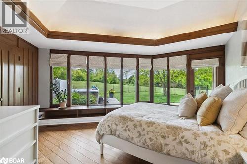 10632 Fifth Line, Milton, ON - Indoor Photo Showing Bedroom
