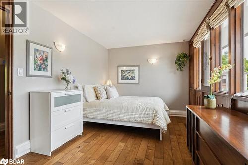 10632 Fifth Line, Milton, ON - Indoor Photo Showing Bedroom
