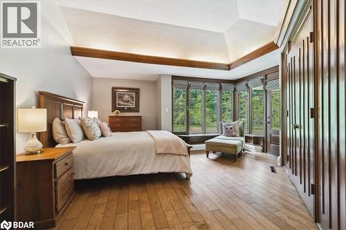 10632 Fifth Line, Milton, ON - Indoor Photo Showing Bedroom