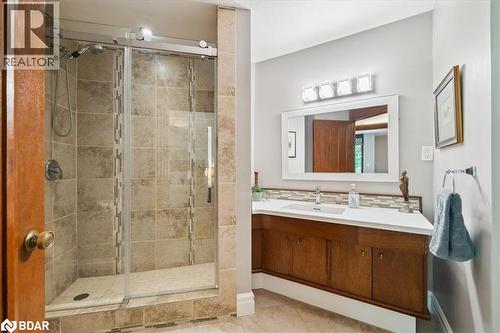 10632 Fifth Line, Milton, ON - Indoor Photo Showing Bathroom