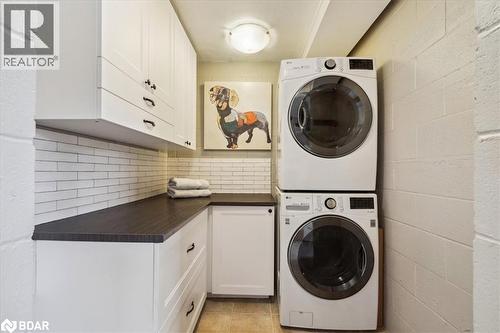 10632 Fifth Line, Milton, ON - Indoor Photo Showing Laundry Room