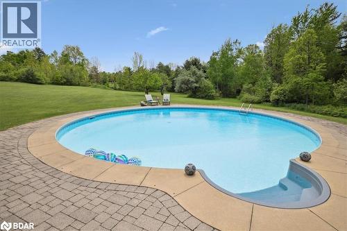10632 Fifth Line, Milton, ON - Outdoor With In Ground Pool With Backyard