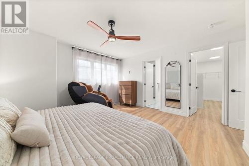 18 Raycroft Drive, Belleville (Thurlow Ward), ON - Indoor Photo Showing Bedroom