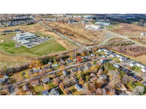 33 Burse Crt, Fredericton, NB 