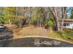 33 Burse CRT  Fredericton, NB E3A 3C7