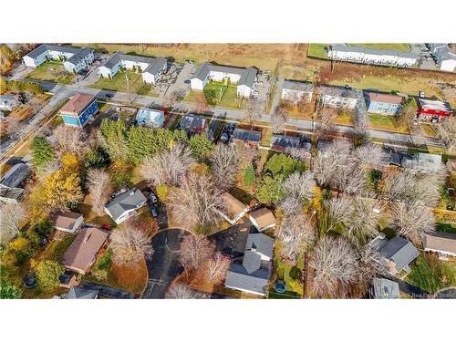 33 Burse Crt, Fredericton, NB 