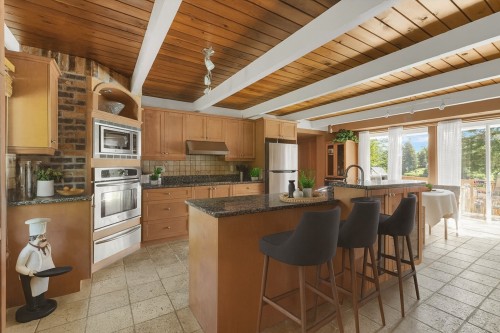 Salle à manger - 925 Ch. Du Lac, Saint-Sauveur, QC - Indoor Photo Showing Dining Room
