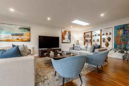Salon - 43 Av. Bayview, Pointe-Claire, QC - Indoor Photo Showing Living Room